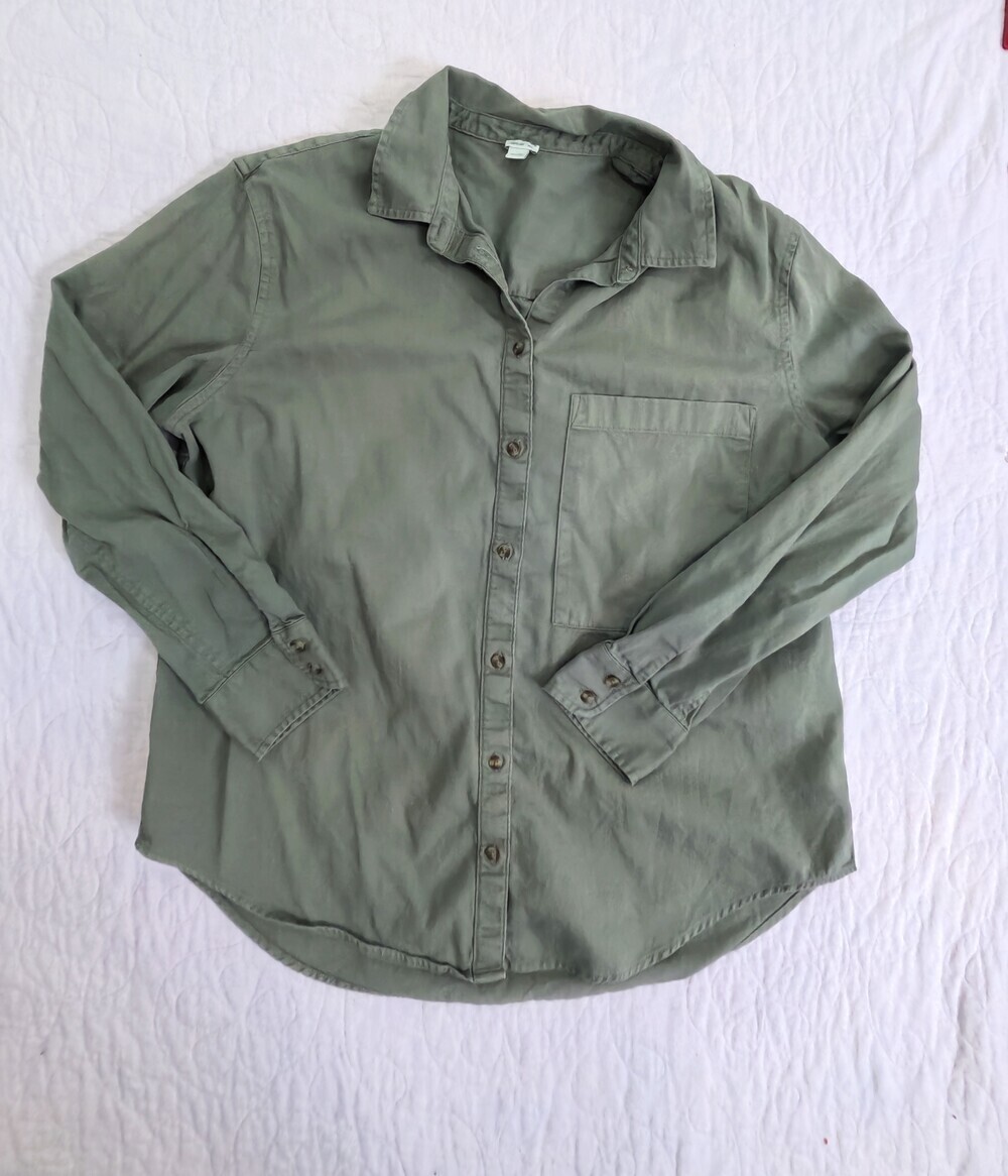 Aerie Green Collared Shirt Medium